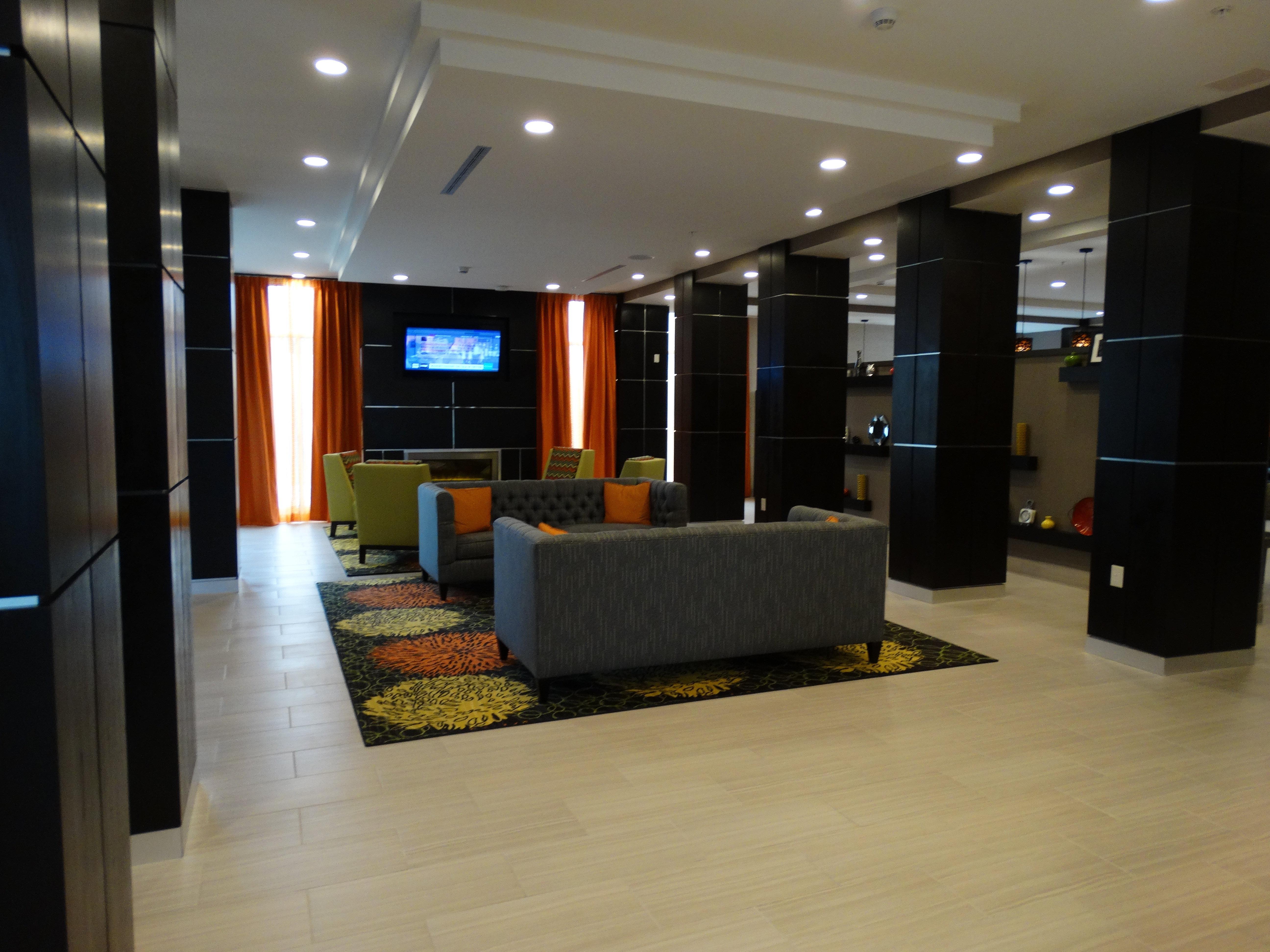 Holiday Inn Covington By Ihg Екстериор снимка